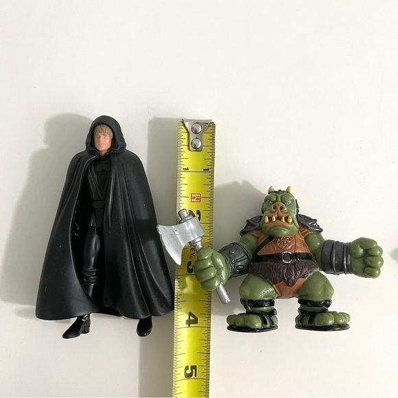Star Wars Toy Figurines - Picture 8 of 9